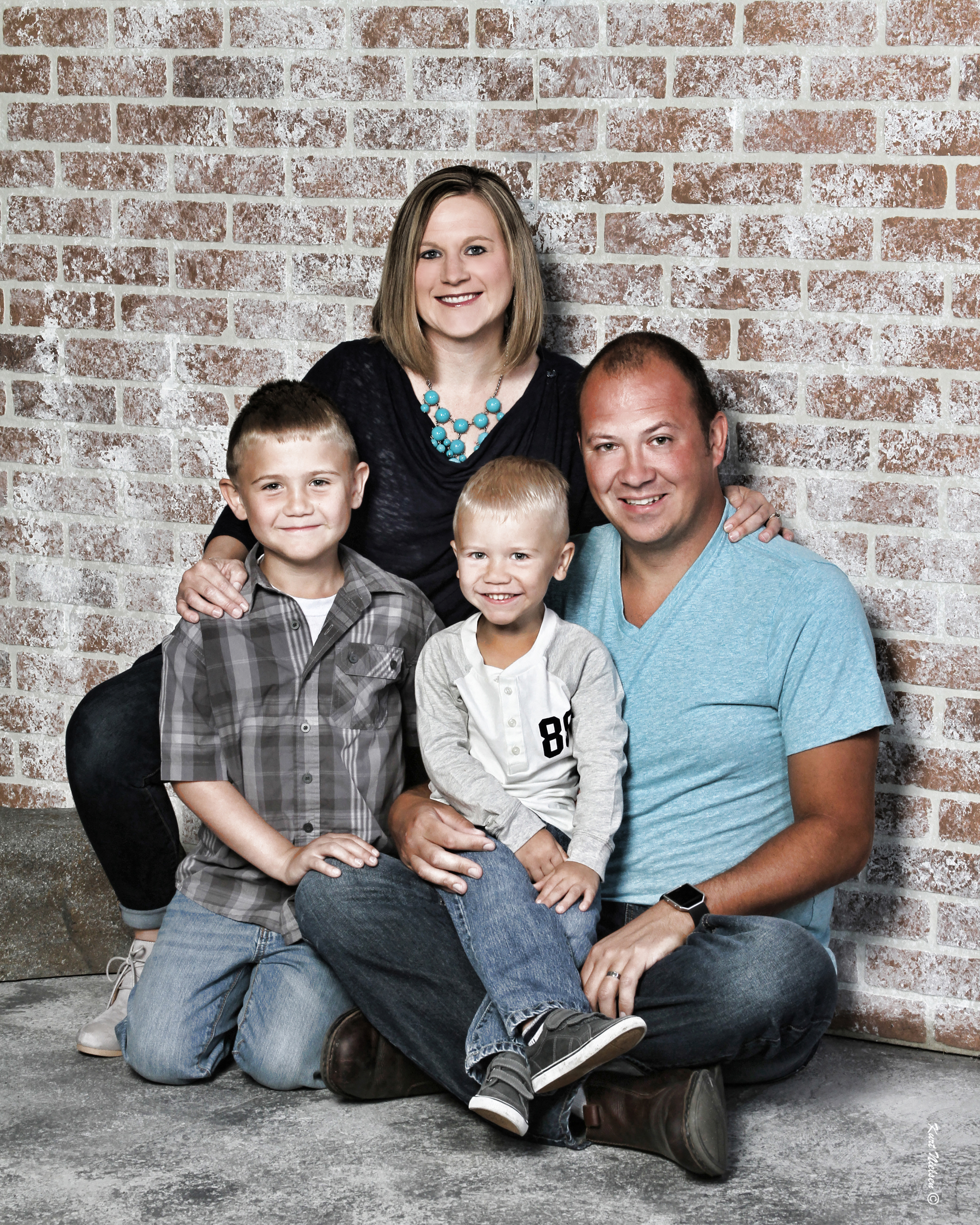 top family photographers in Sylvania for Christmas photos