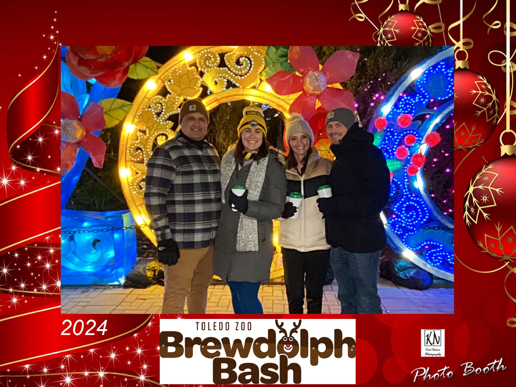 toledo zoo preferred photo booth